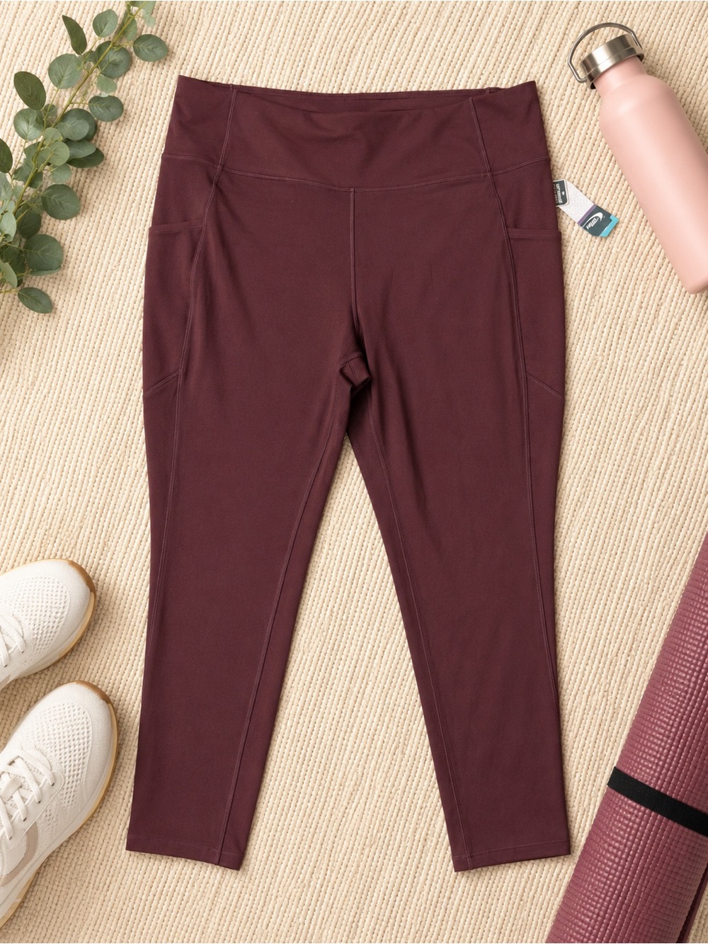 MTA Sport High-Rise Pocket 7/8 Leggings in Burgundy
